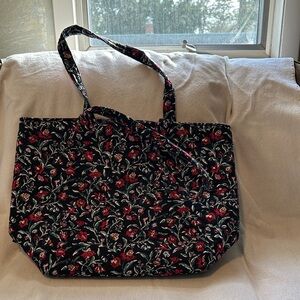 Vera Bradley Black and Red Floral Tote
Excellent condition, like new
